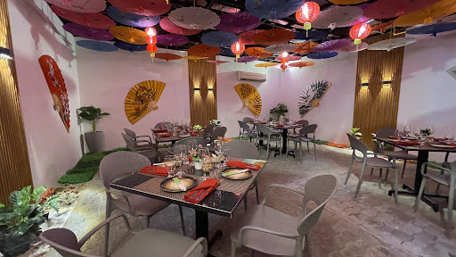 Nori Sushi Bar & Restaurant